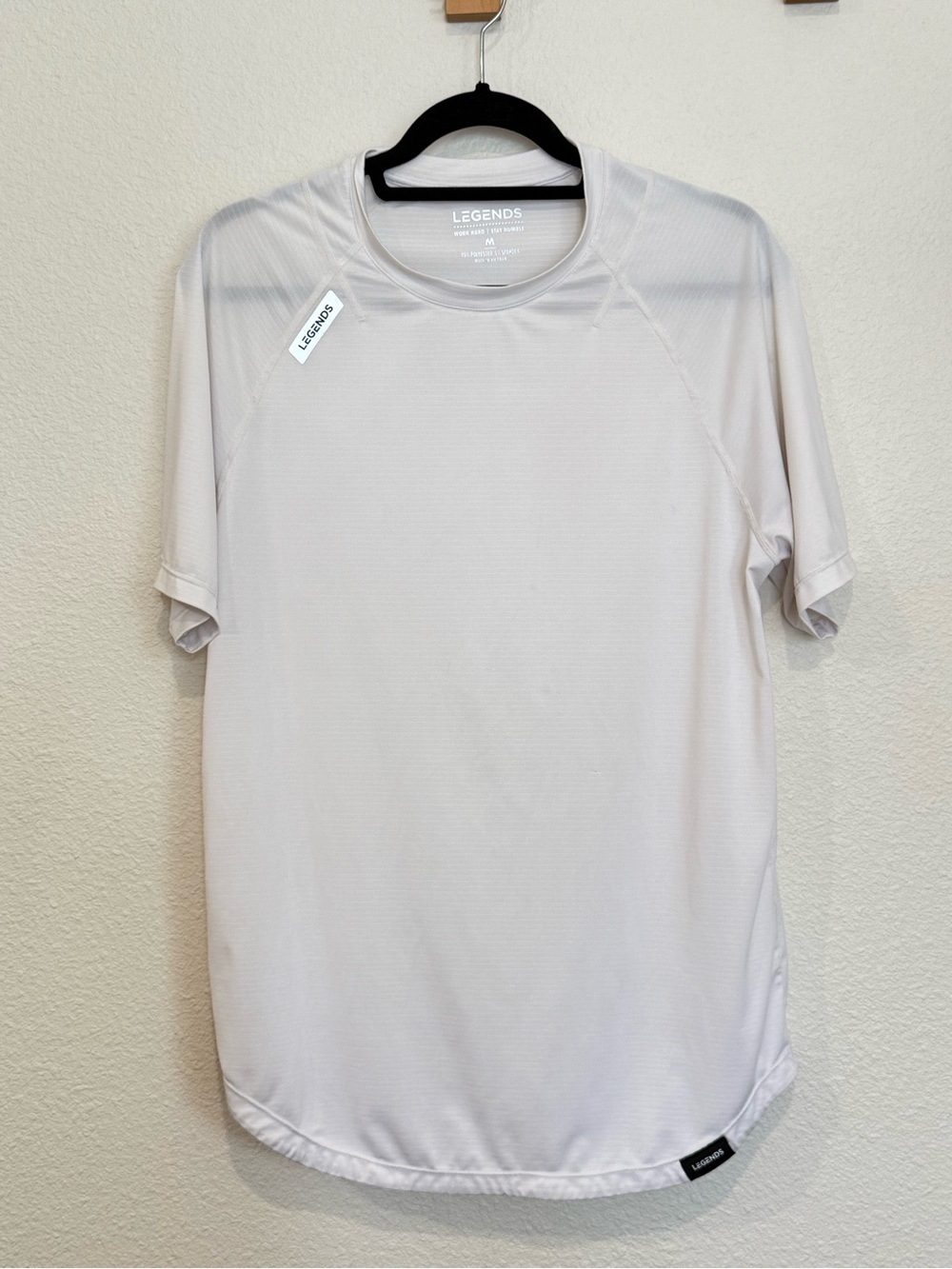 Legends Men's Enzo Short Sleeve Performance Tee — White M